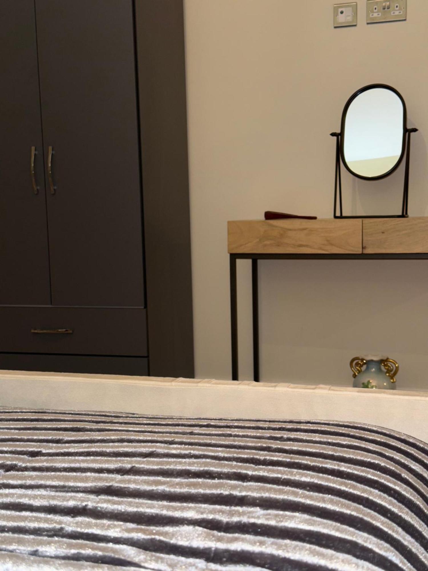 ロンドンBaycroft Houseアパートメント エクステリア 写真
