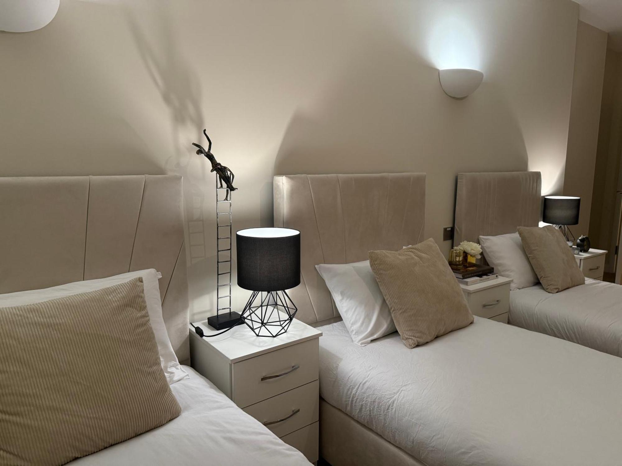 ロンドンBaycroft Houseアパートメント エクステリア 写真